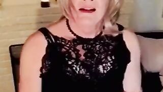 Dakota:dad Standing Ovation.papa.