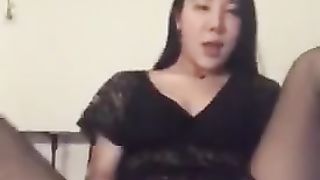 国产TS金韩雅上位被艹，touch herself