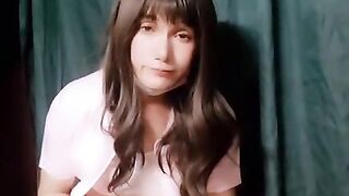 女装子オナニ－ Chinese crossdresser teasing.
