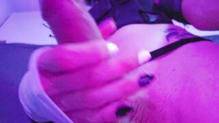 Full body While showing off and my wazoo begs for to be fucked while suited up in