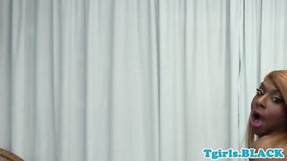 Wanking ebony shemale viewed in closeup