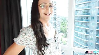 FEMOUT.XXX:keeps up Come and Fuck Me