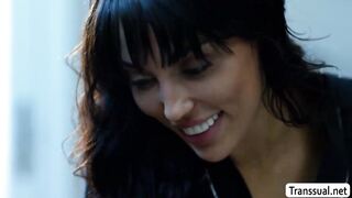 Waking up this TS so she can fuck my pussy